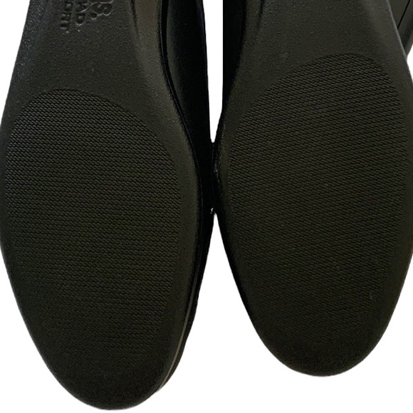 Woman’s Loafers SIZE US  9 1/2 - Picture 8 of 16